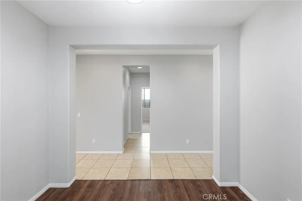3890 Bluff Street Perris, CA 92571