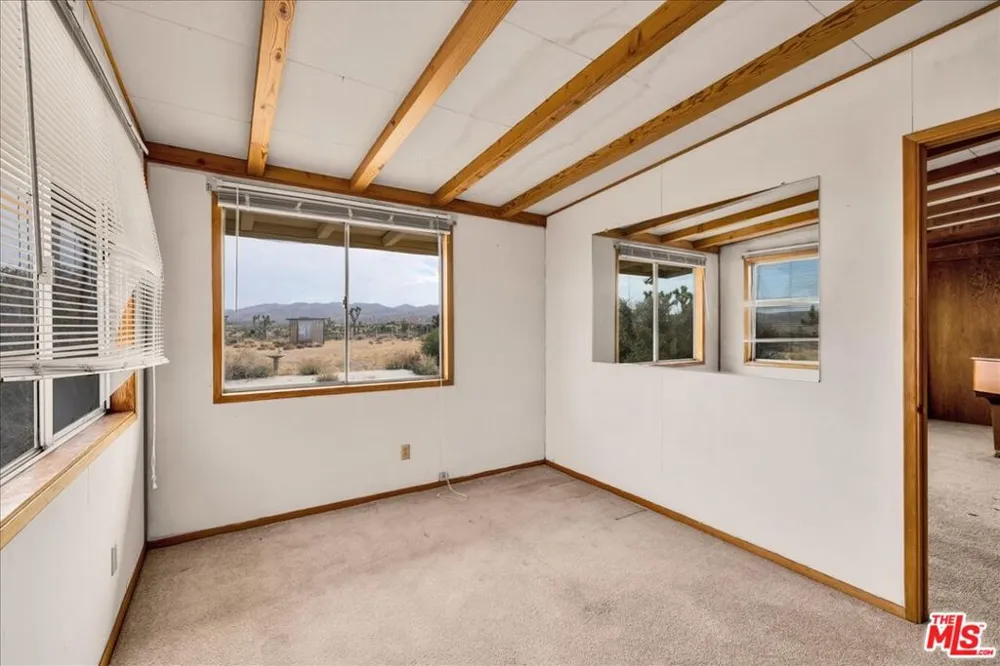 52351 Geronimo Avenue Pioneertown, CA 92268