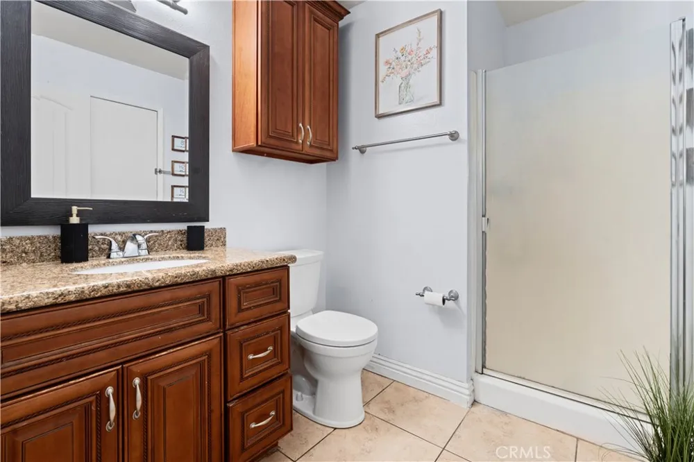 16289 Ramona Fontana, CA 92336