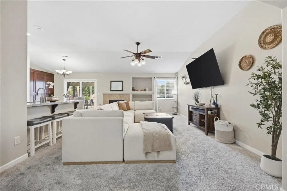 12730 Marradi Bakersfield, CA 93312