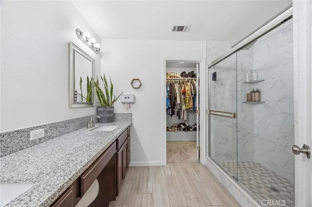 12730 Marradi Bakersfield, CA 93312