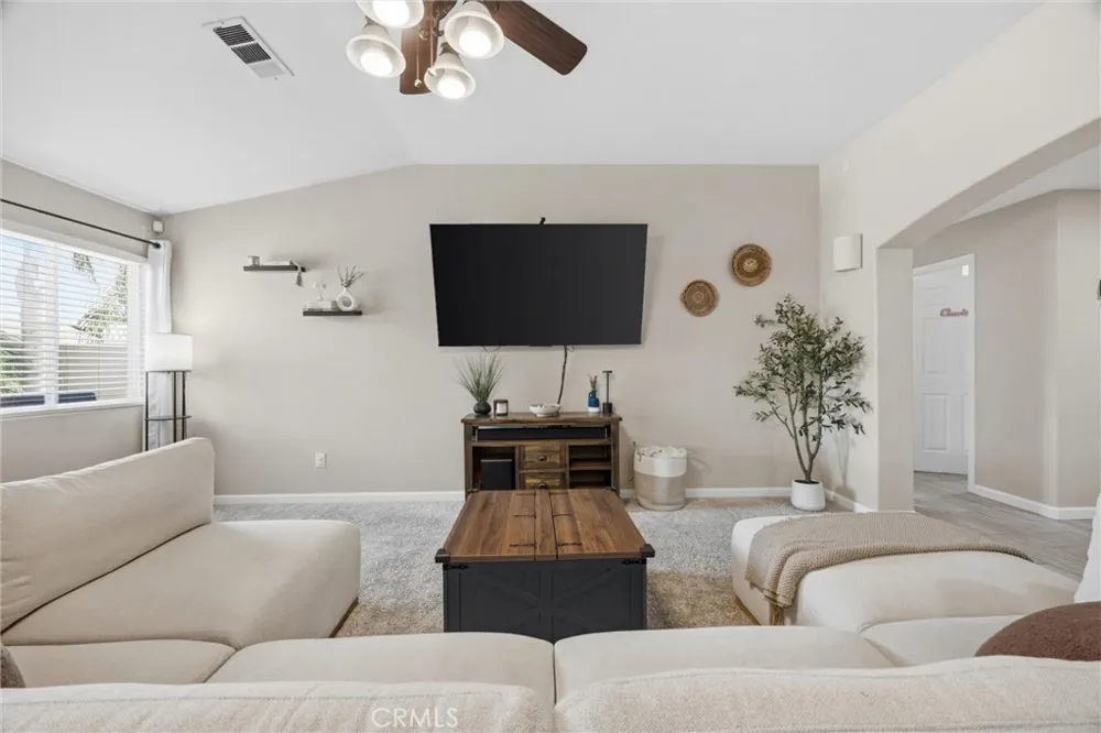 12730 Marradi Bakersfield, CA 93312