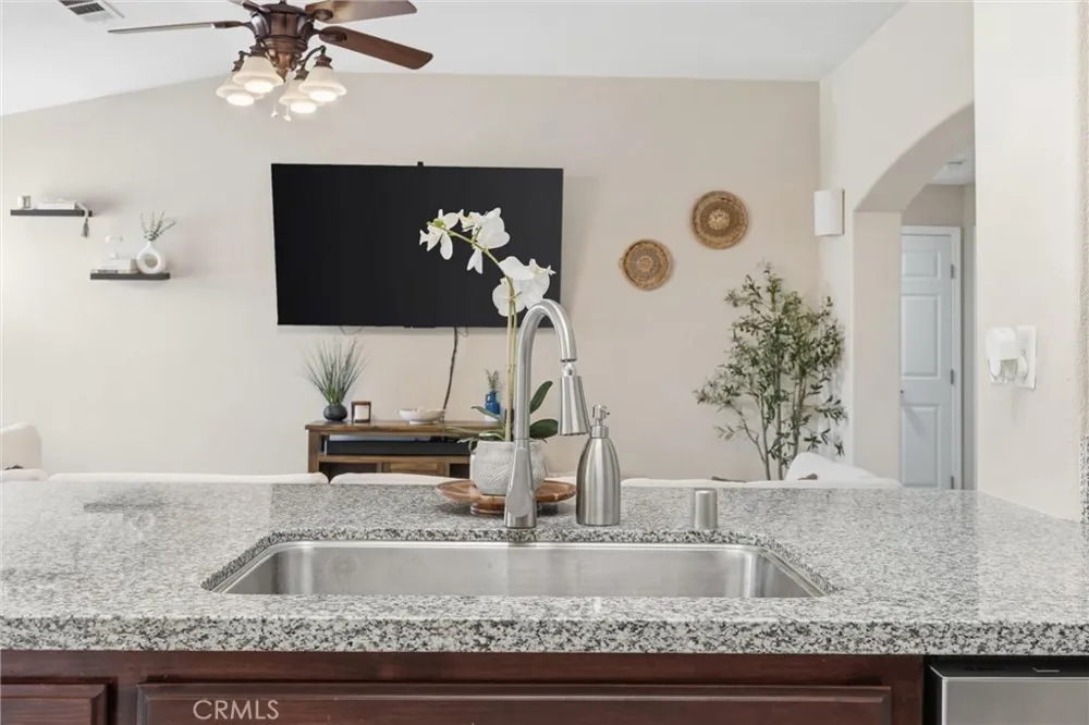 12730 Marradi Bakersfield, CA 93312