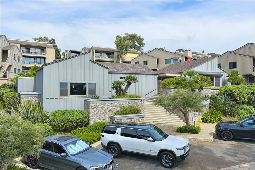 244 Dolphin Cove Court Del Mar, CA 92014
