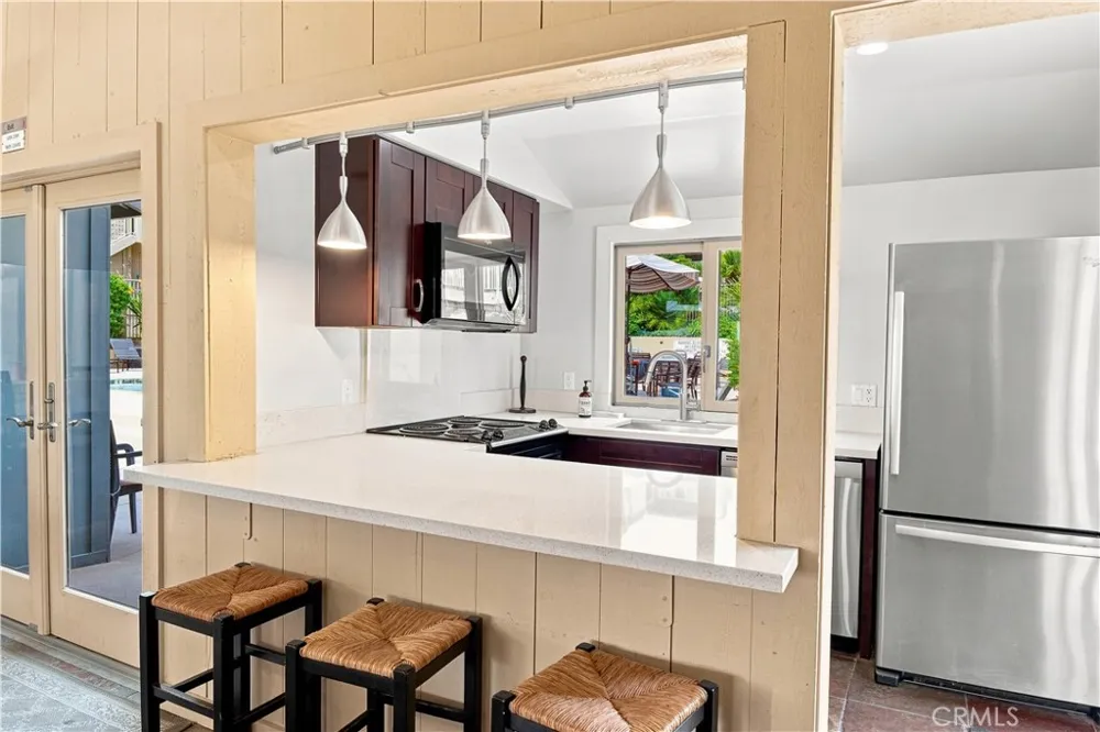 244 Dolphin Cove Court Del Mar, CA 92014