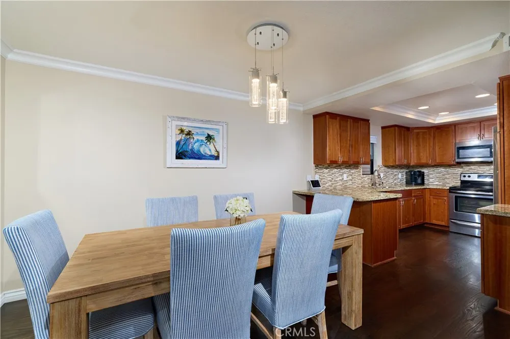244 Dolphin Cove Court Del Mar, CA 92014