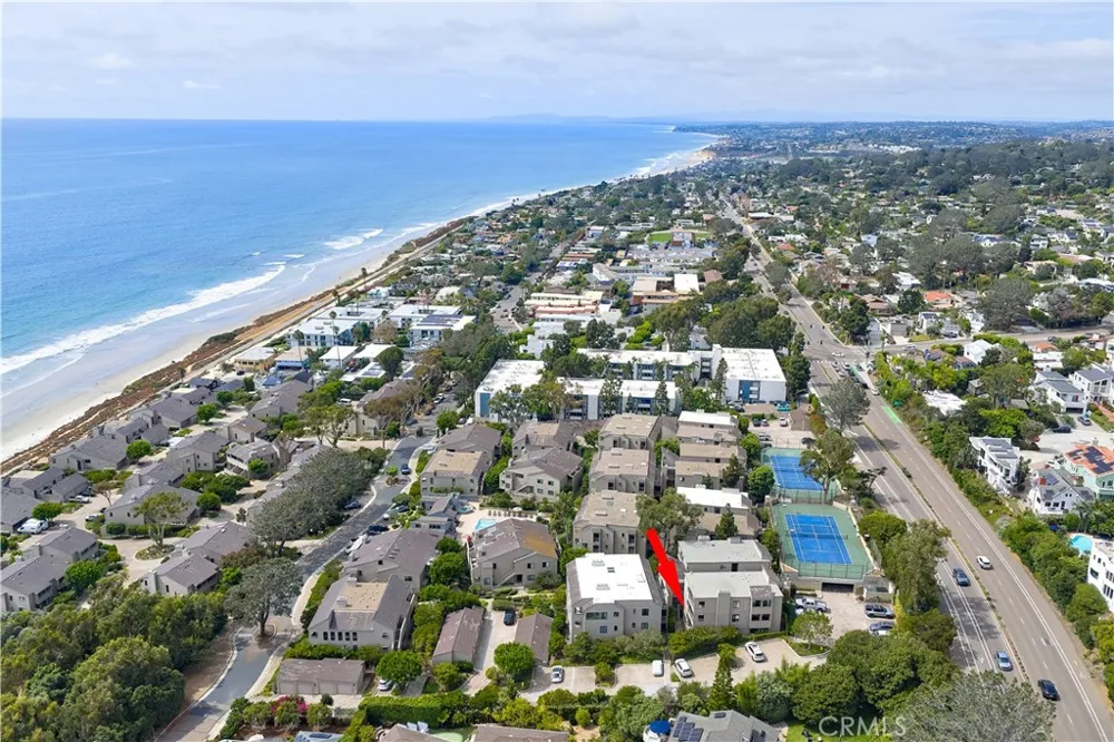 244 Dolphin Cove Court Del Mar, CA 92014