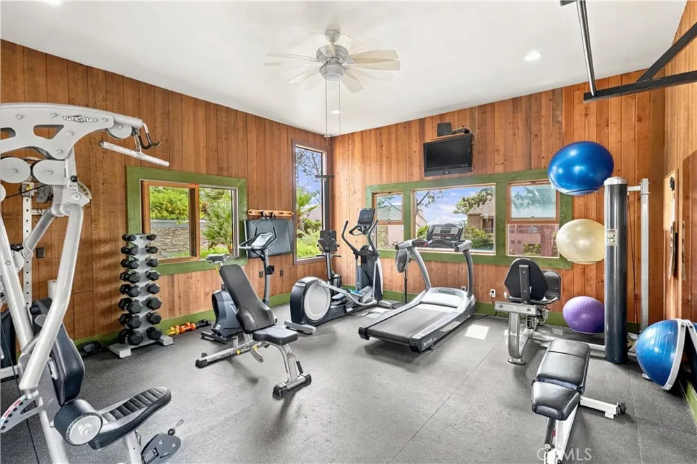 244 Dolphin Cove Court Del Mar, CA 92014