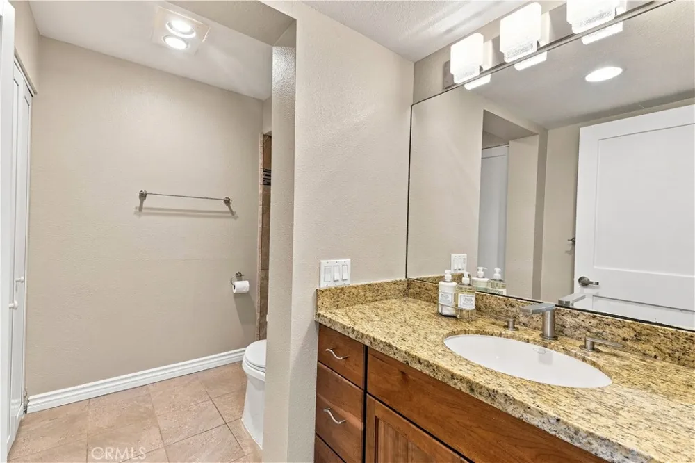 244 Dolphin Cove Court Del Mar, CA 92014