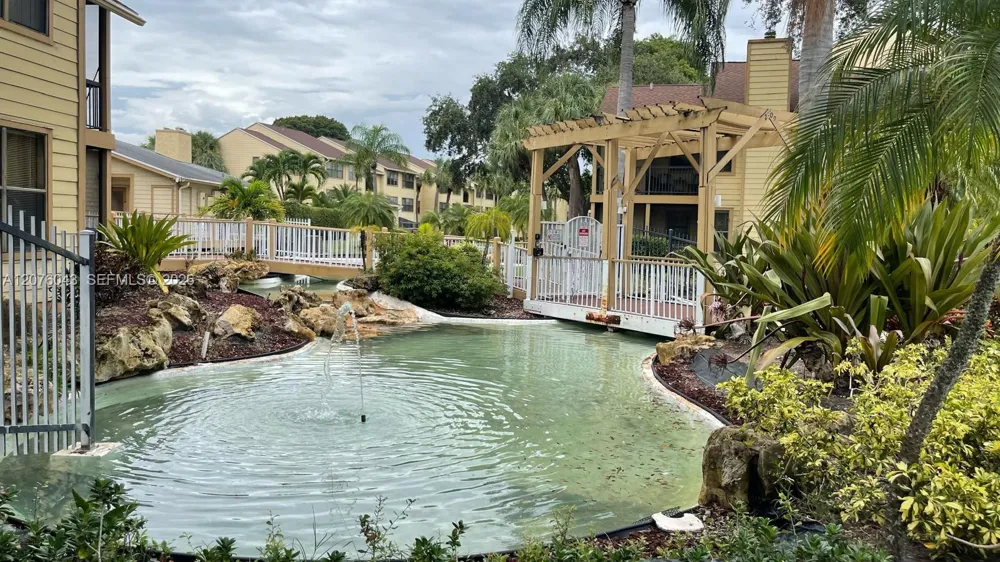 2311 Congress Ave #15 Boynton Beach, FL 33426
