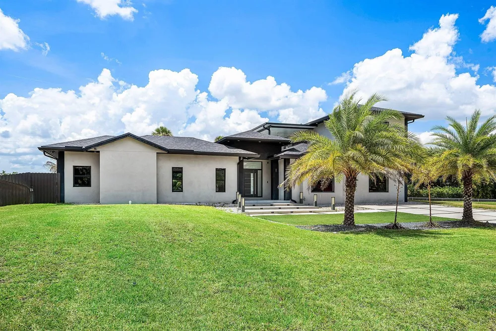 641 Marshall Road West Palm Beach, FL 33413