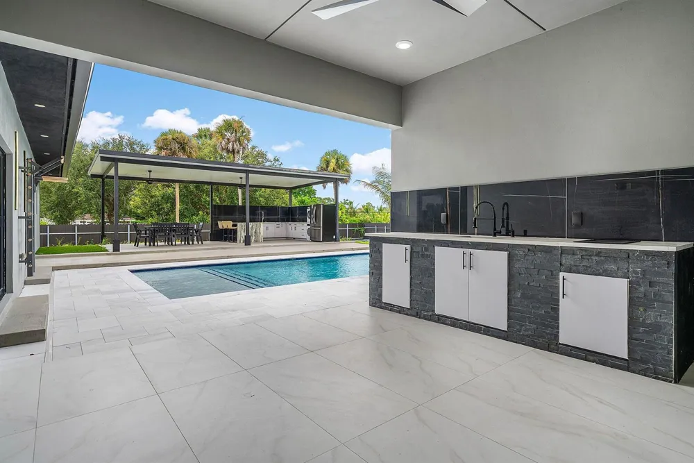 641 Marshall Road West Palm Beach, FL 33413