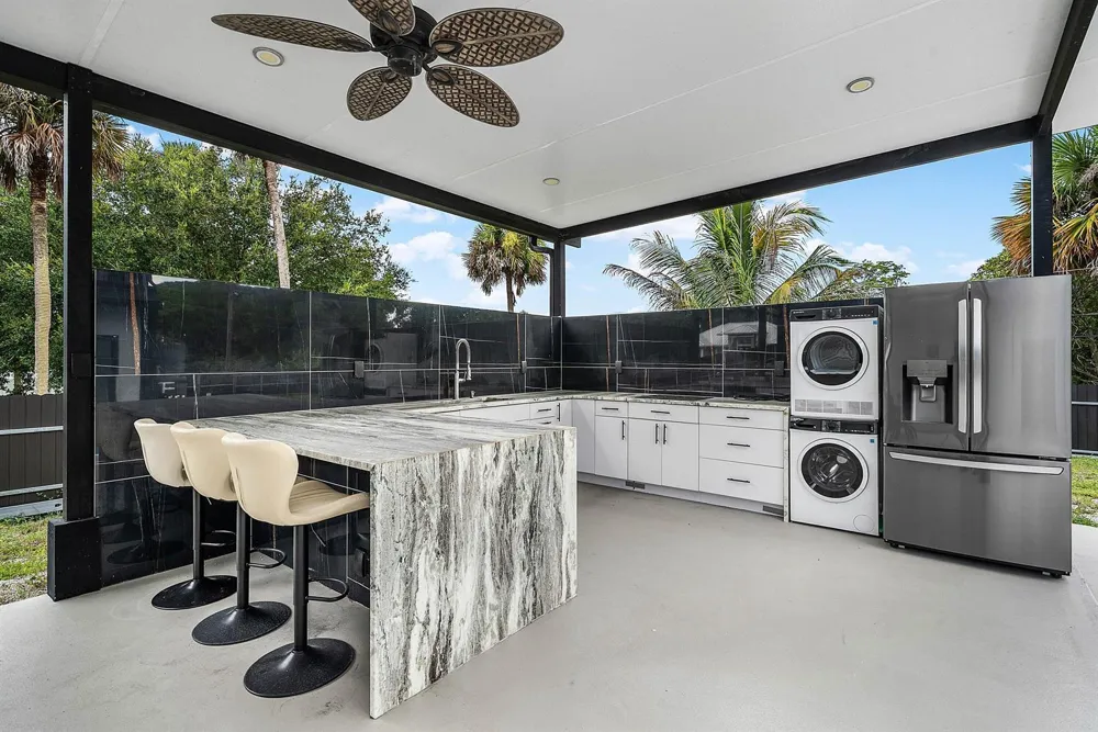 641 Marshall Road West Palm Beach, FL 33413