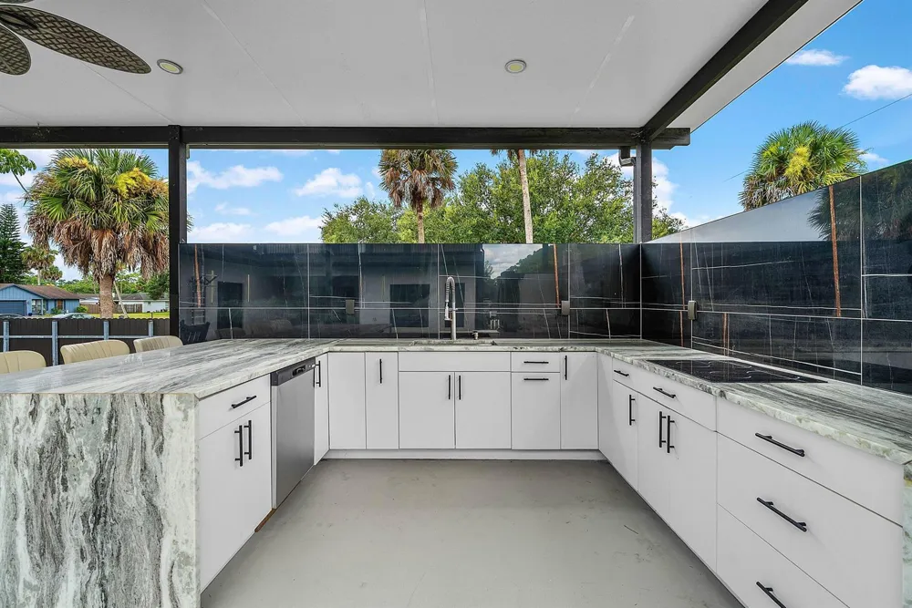 641 Marshall Road West Palm Beach, FL 33413