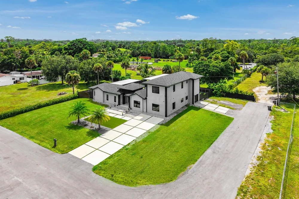 641 Marshall Road West Palm Beach, FL 33413