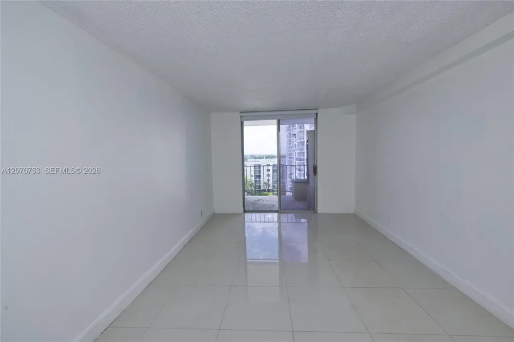 2903 Miami Beach Blvd #806 North Miami Beach, FL 33160