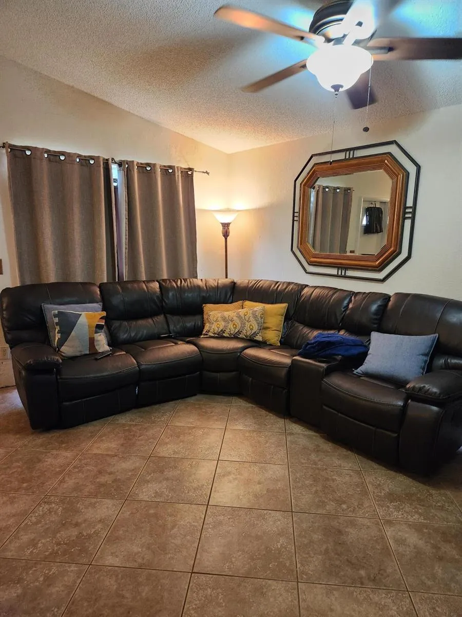 1000 SW 133RD TERRACE Davie, FL 33325