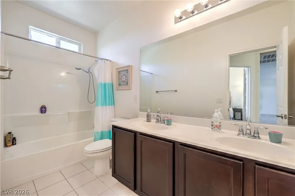 33 Via Di Mello Henderson, NV 89011