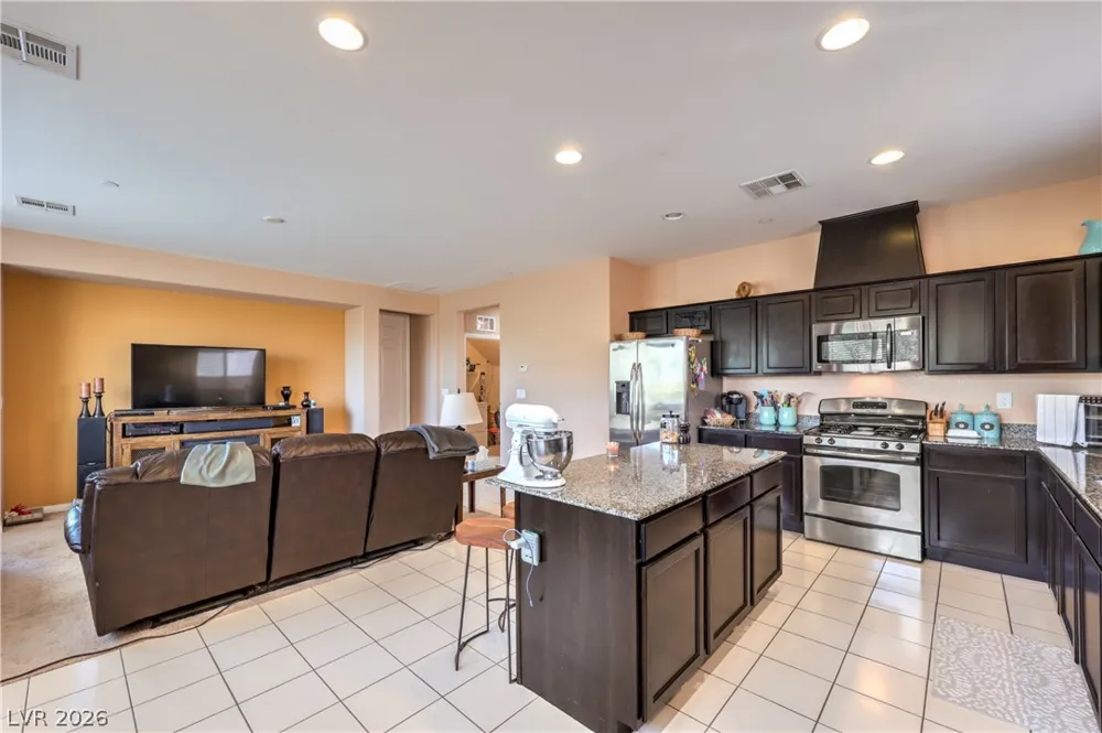 33 Via Di Mello Henderson, NV 89011