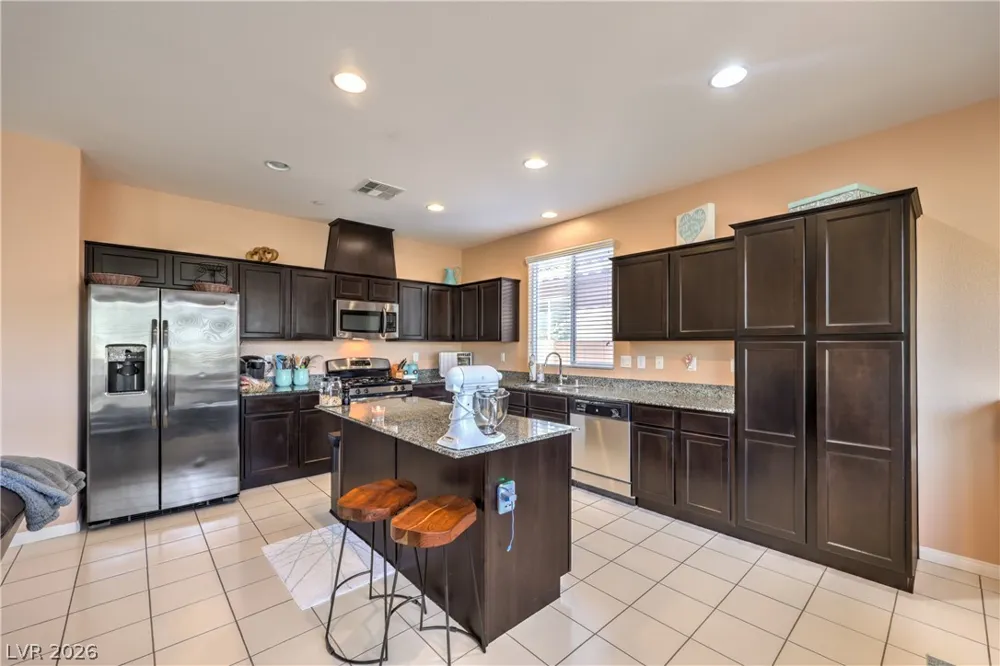 33 Via Di Mello Henderson, NV 89011