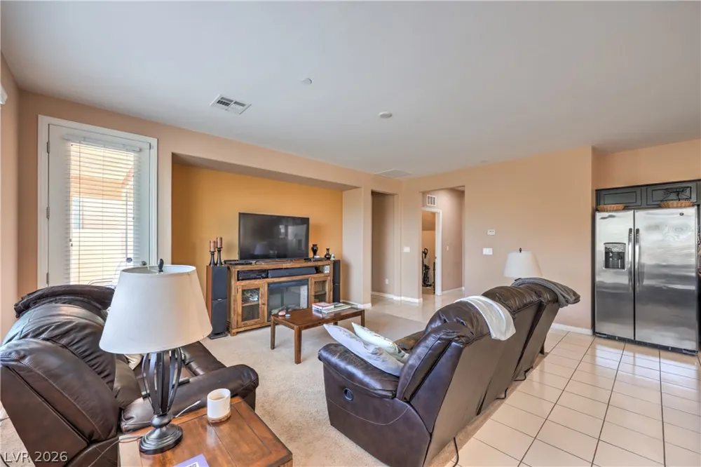 33 Via Di Mello Henderson, NV 89011