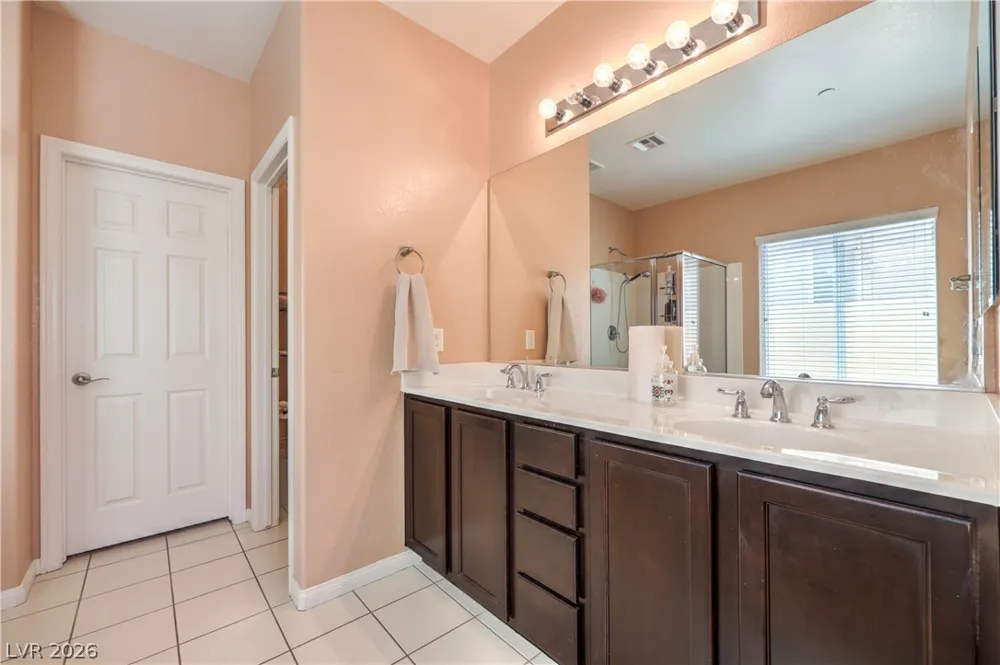 33 Via Di Mello Henderson, NV 89011