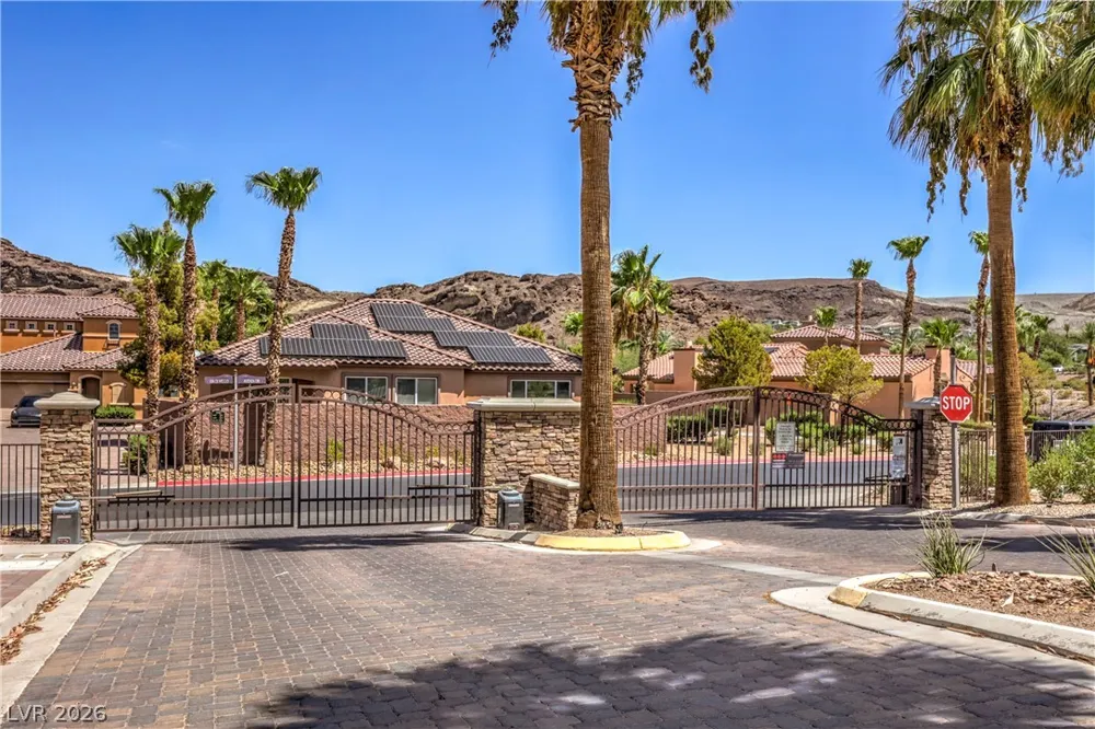 33 Via Di Mello Henderson, NV 89011