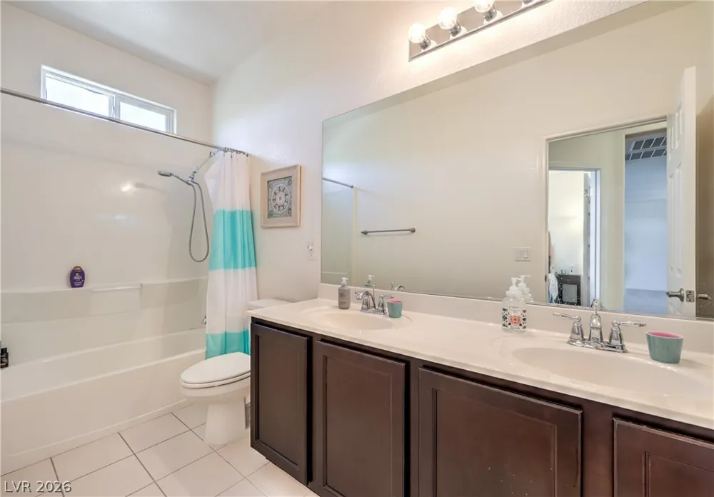 33 Via Di Mello Henderson, NV 89011