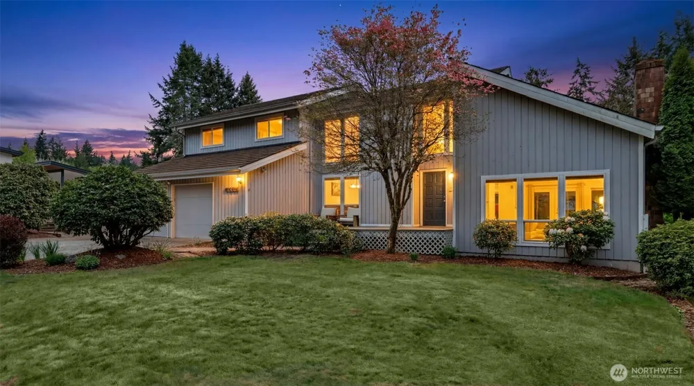 19832 156th Avenue NE Woodinville, WA 98072