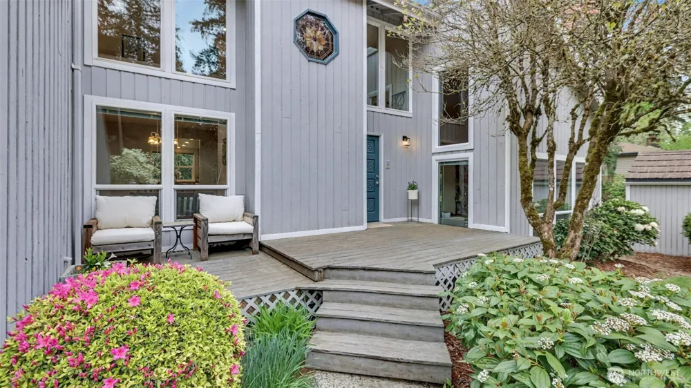 19832 156th Avenue NE Woodinville, WA 98072