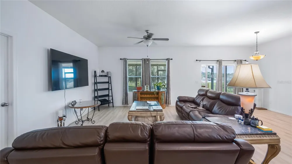 15409 IVORY GULL LANE Mascotte, FL 34753