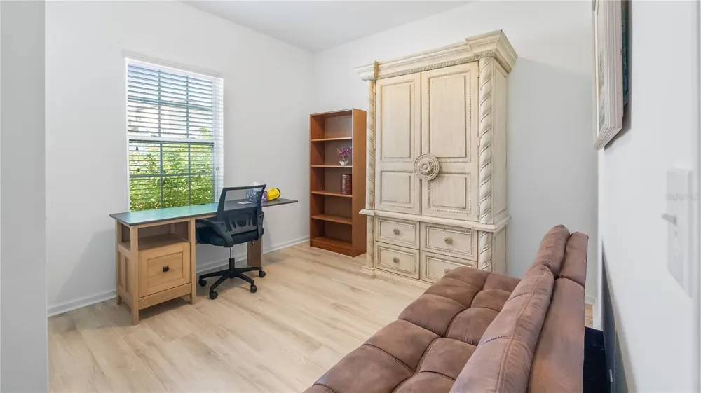 15409 IVORY GULL LANE Mascotte, FL 34753