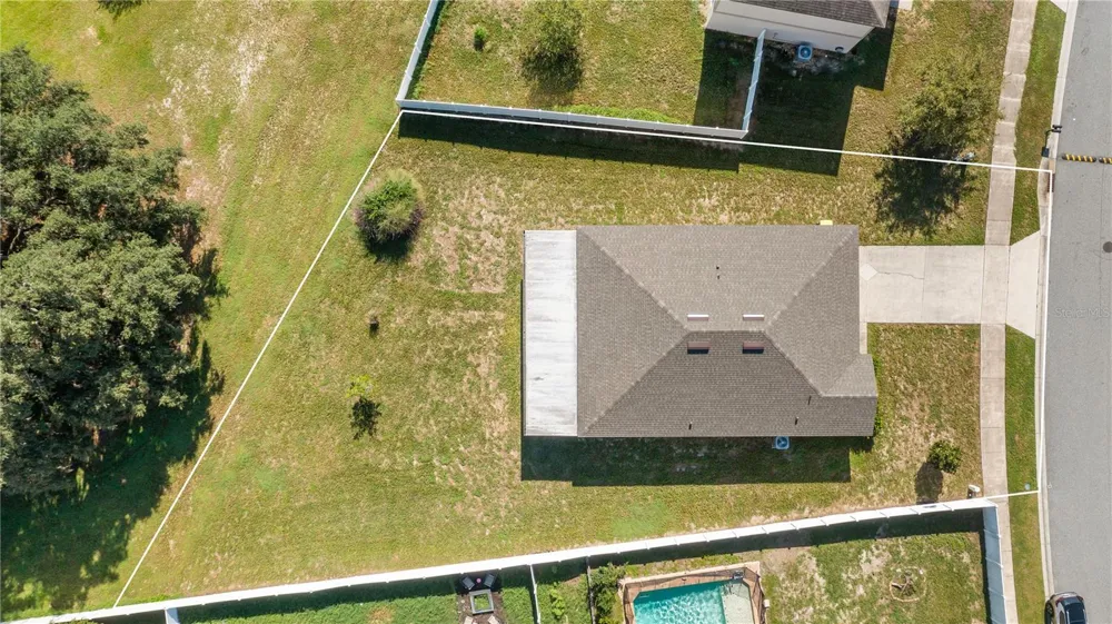 15409 IVORY GULL LANE Mascotte, FL 34753