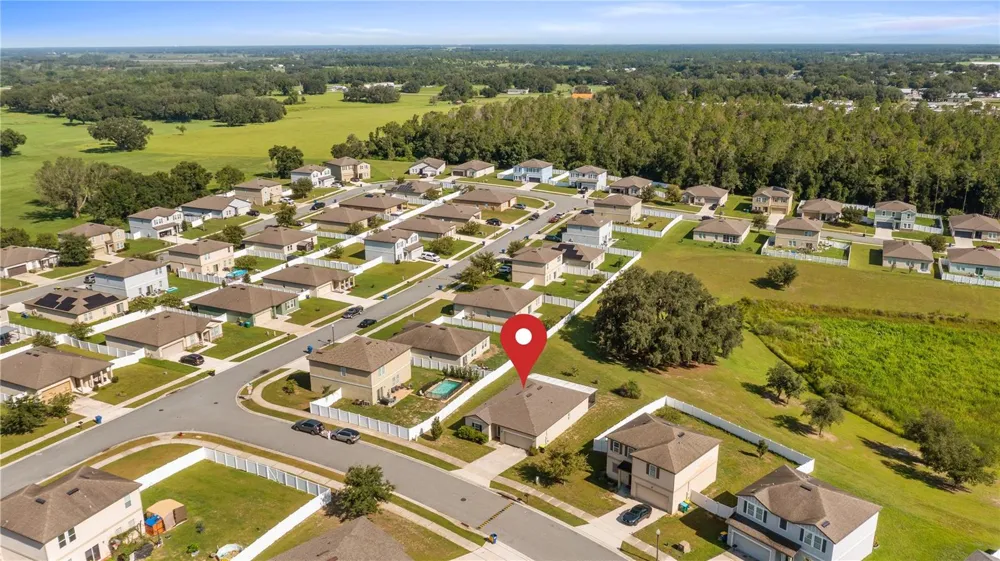 15409 IVORY GULL LANE Mascotte, FL 34753