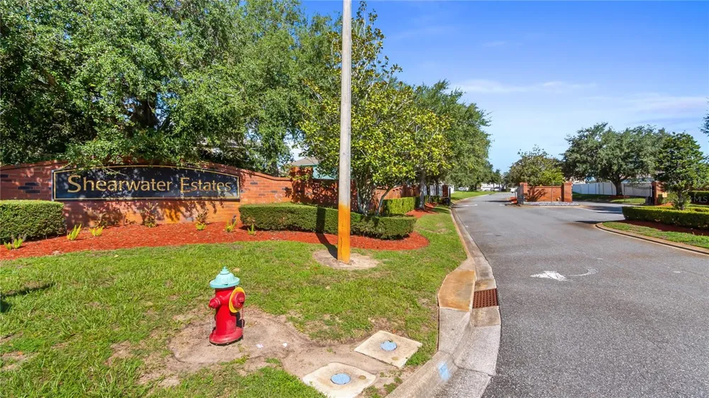 15409 IVORY GULL LANE Mascotte, FL 34753