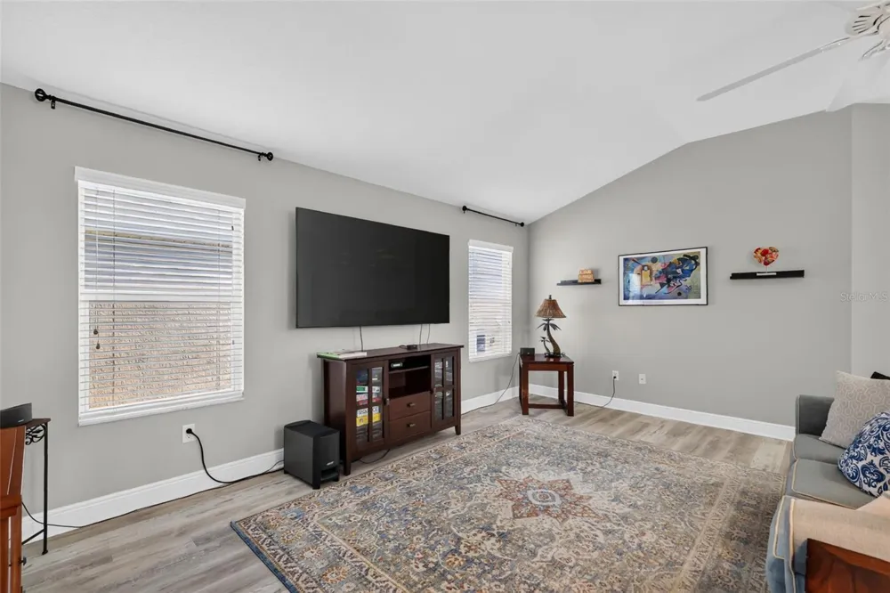 2761 PERSIMMON LOOP The Villages, FL 32162