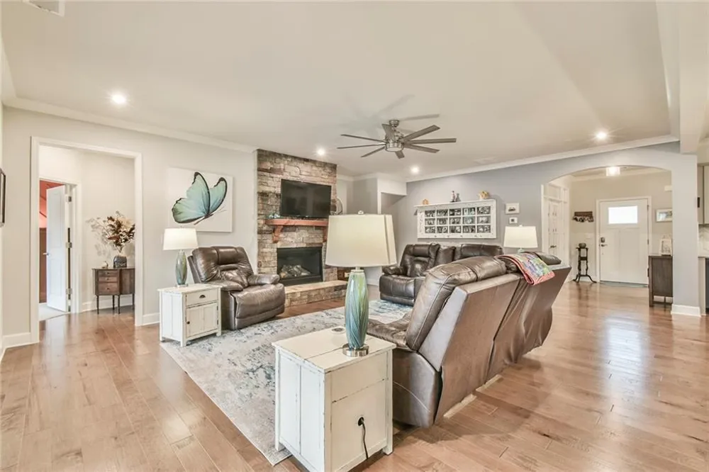 5704 Miravista Way Hoschton, GA 30548
