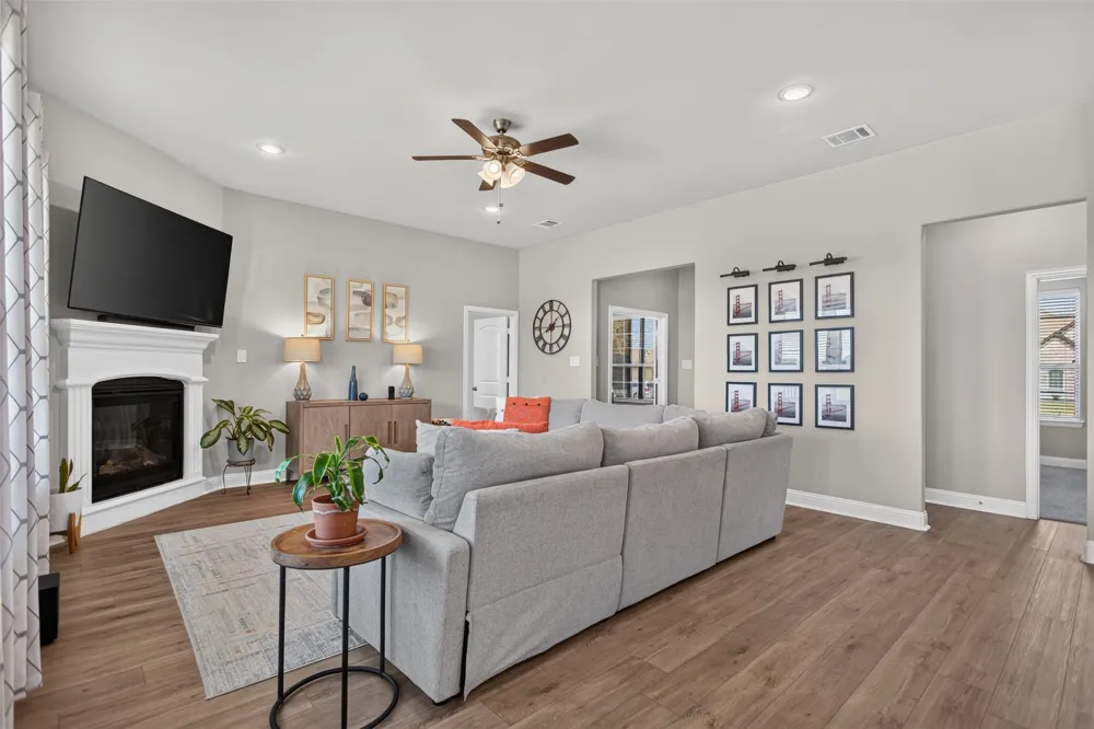 6616 Thames Drive Mesquite, TX 75126