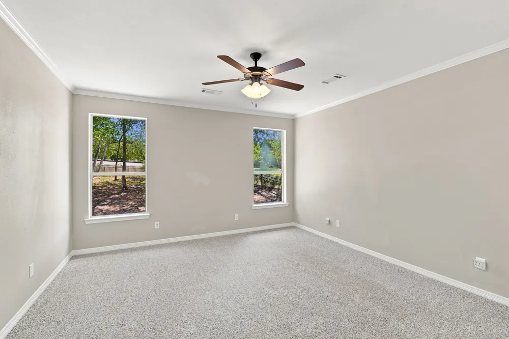 1207 Oak Creek Drive Ennis, TX 75119