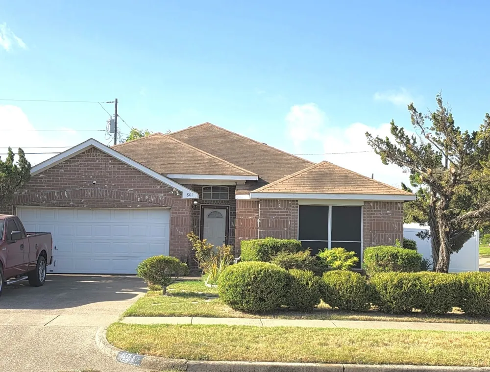 801 Ragland Cedar Hill, TX 75104
