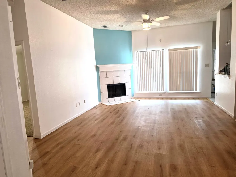 801 Ragland Cedar Hill, TX 75104