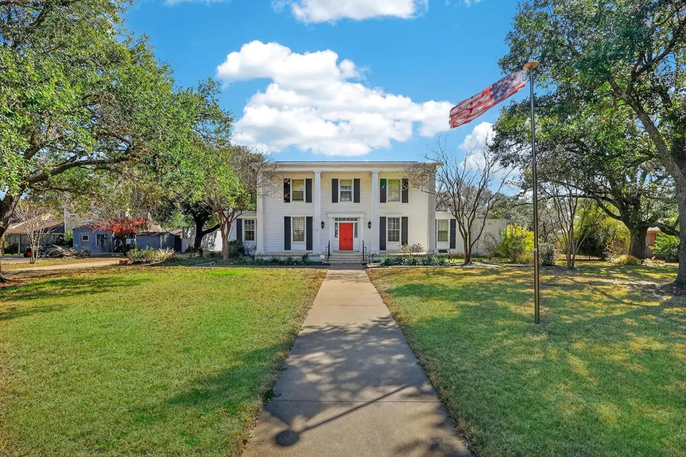 607 S Haswell Drive Bryan, TX 77803