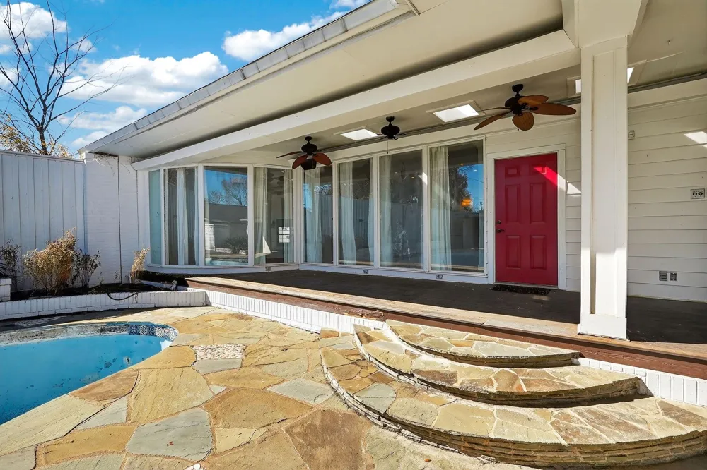607 S Haswell Drive Bryan, TX 77803