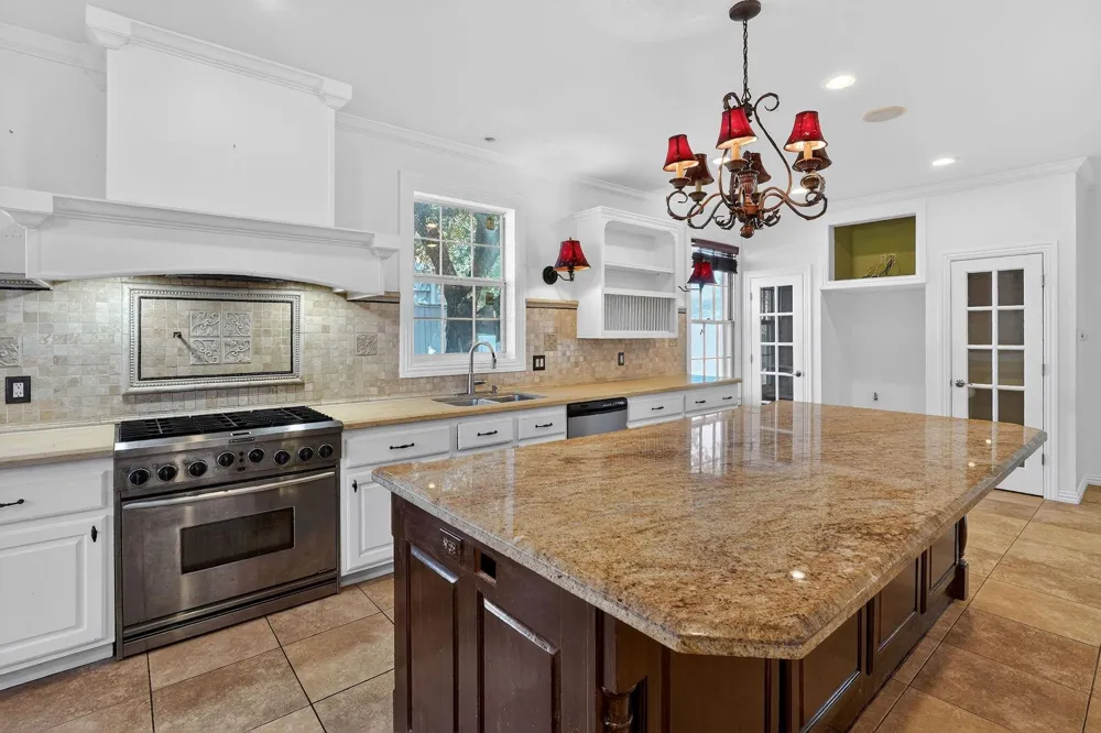 607 S Haswell Drive Bryan, TX 77803