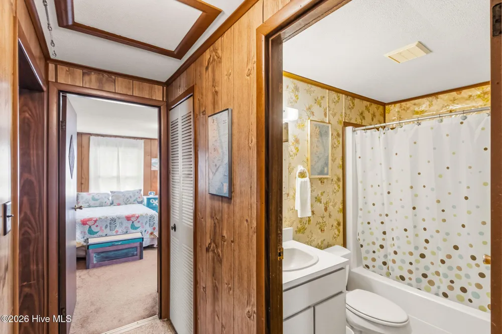 1488 Colington Road Kill Devil Hills, NC 27948