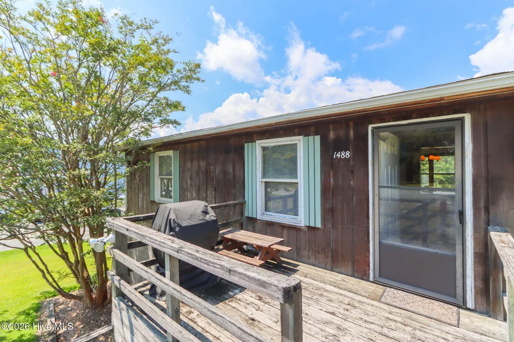 1488 Colington Road Kill Devil Hills, NC 27948