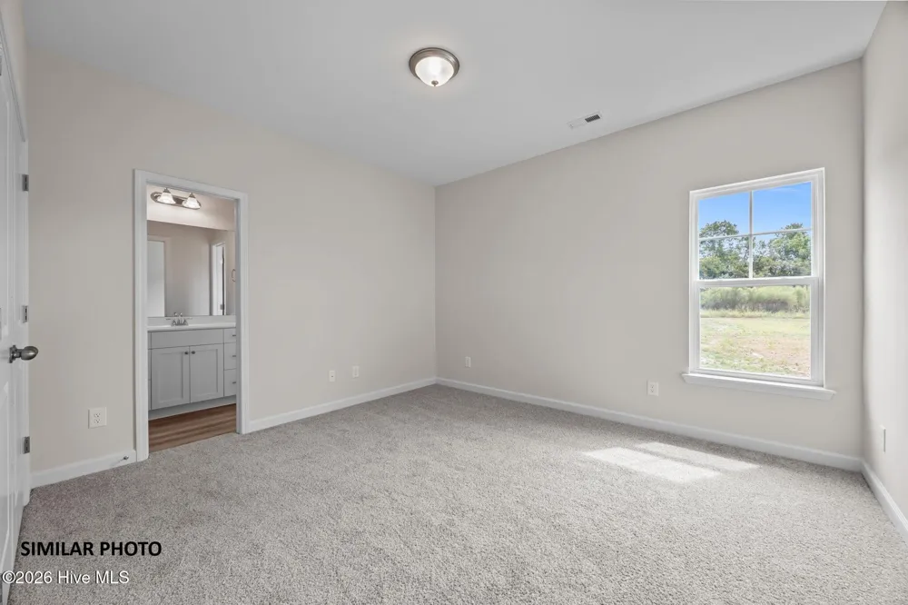 906 June Berry Place ##112 Hubert, NC 28539