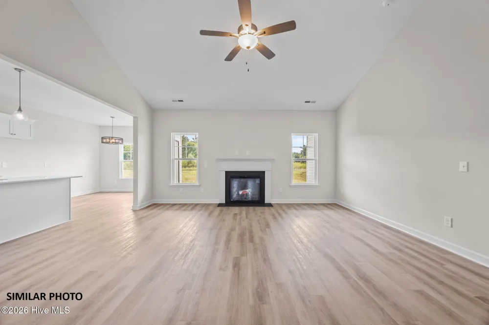 906 June Berry Place ##112 Hubert, NC 28539