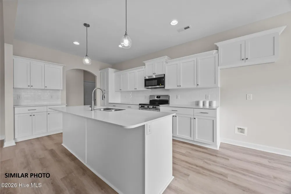 906 June Berry Place ##112 Hubert, NC 28539