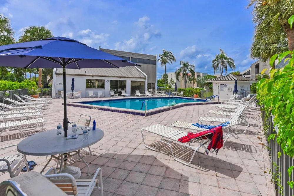 1605 S Us Highway 1 #M1-403 Jupiter, FL 33477